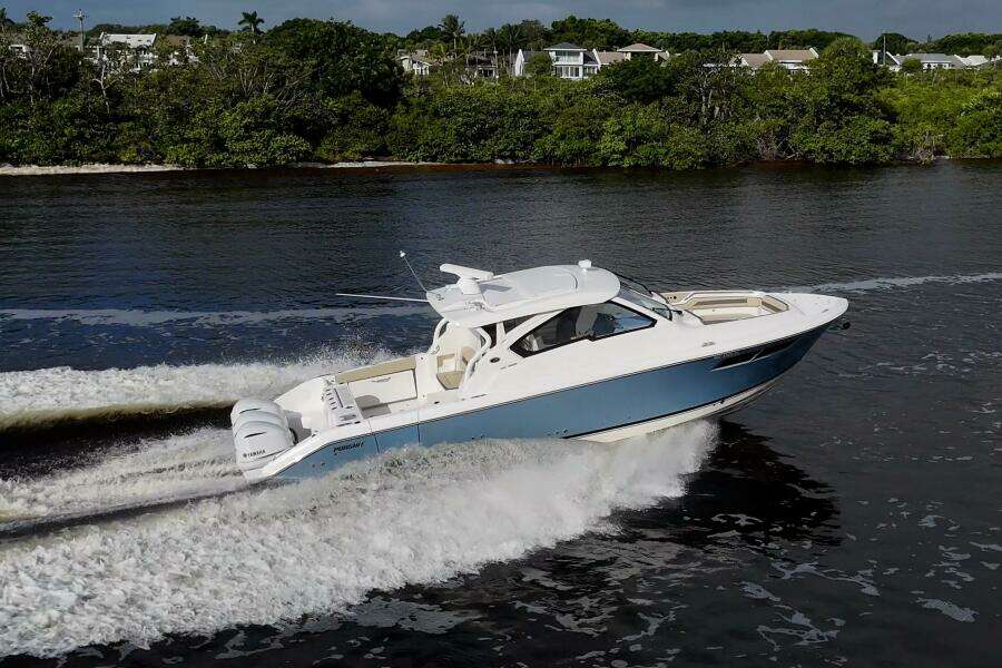 36ft Pursuit Yacht For Sale