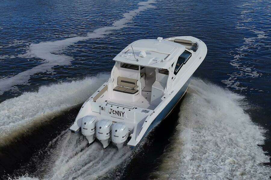 36ft Pursuit Yacht For Sale