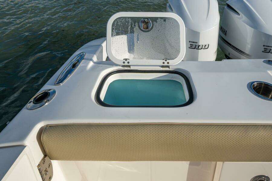 36ft Pursuit Yacht For Sale