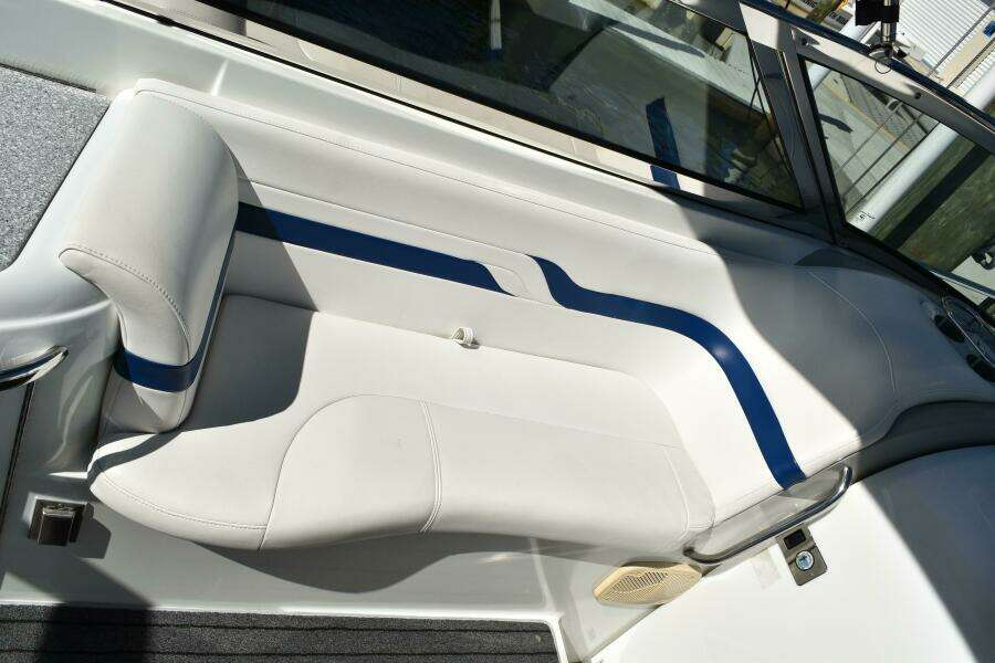 33ft Formula Yacht For Sale