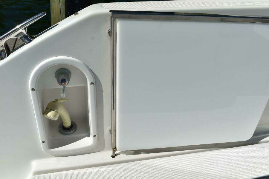 33ft Formula Yacht For Sale