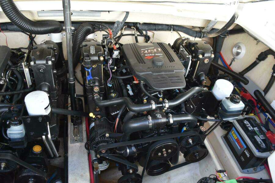33ft Formula Yacht For Sale