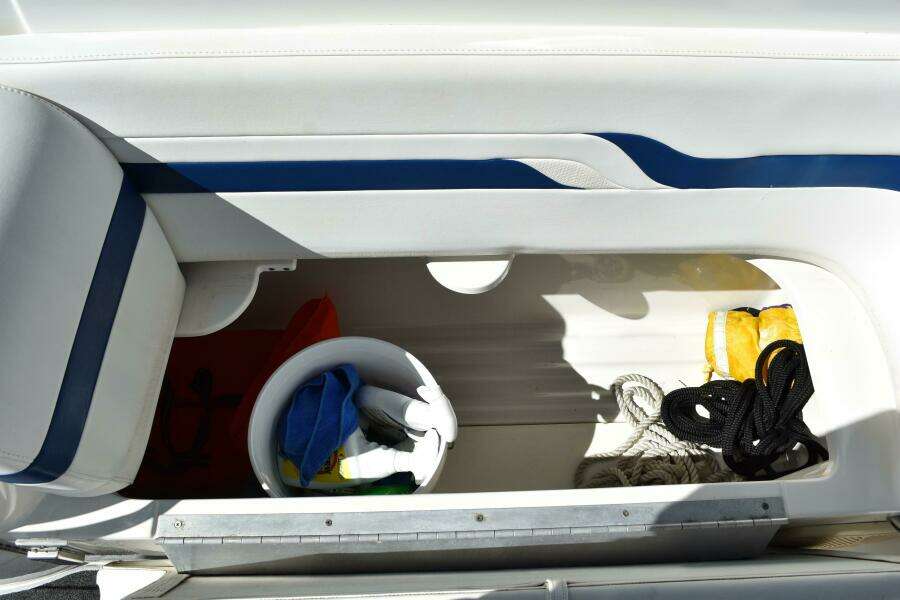 33ft Formula Yacht For Sale