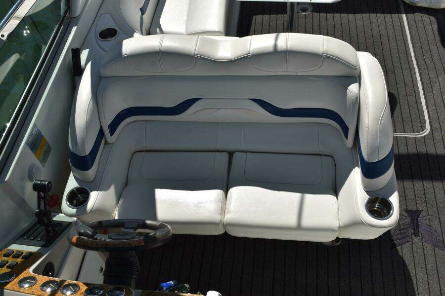 33ft Formula Yacht For Sale