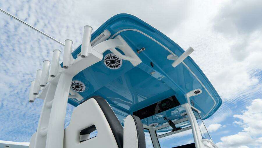 320 CC Adventure 32ft Tidewater Yacht For Sale