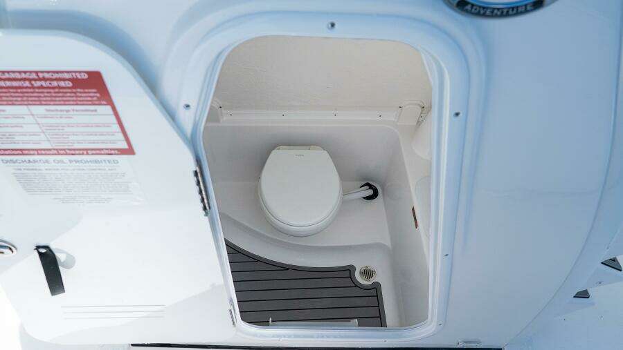 282 CC Adventure 28ft Tidewater Yacht For Sale