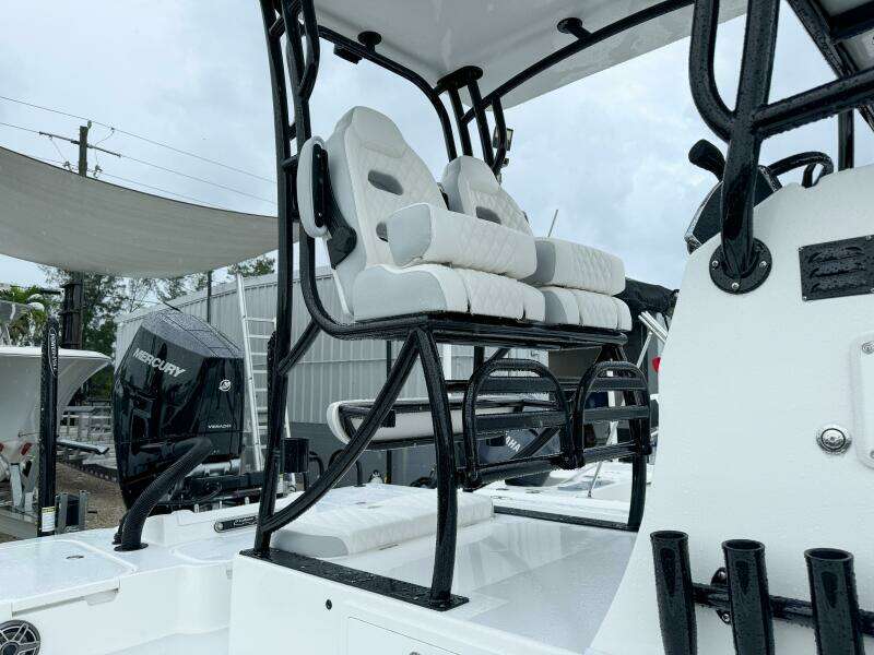 25ft Shallow Sport Yacht For Sale
