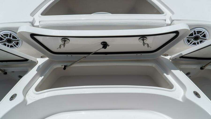 2700 Carolina Bay 27ft Tidewater Yacht For Sale 2700 Carolina Bay 27ft Tidewater Yacht For Sale