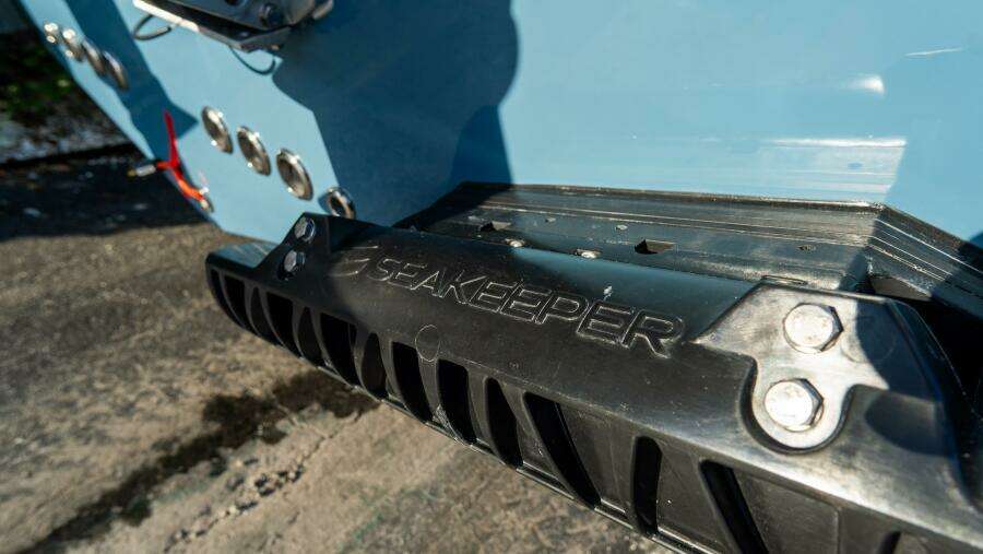 272 CC Adventure 27ft Tidewater Yacht For Sale