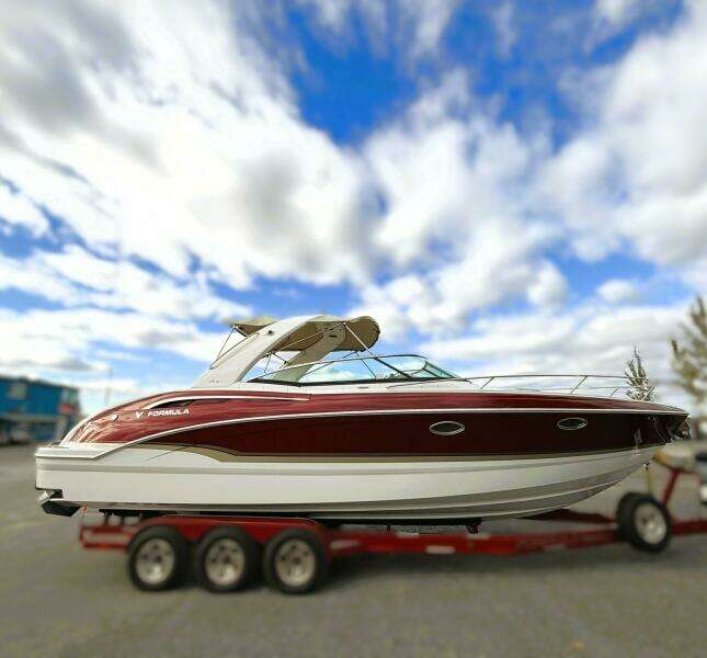 TIME OFF 31ft Formula Yacht For Sale
