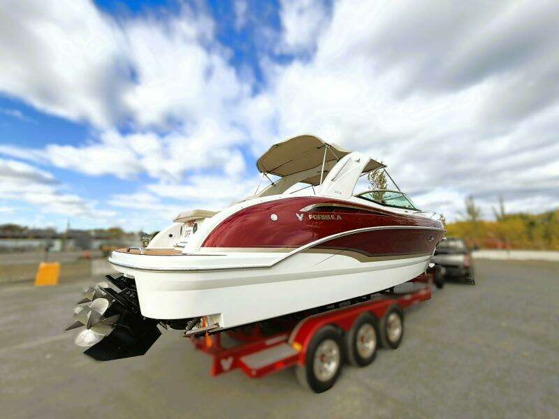 TIME OFF 31ft Formula Yacht For Sale