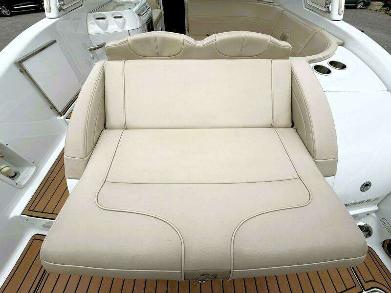 TIME OFF 31ft Formula Yacht For Sale
