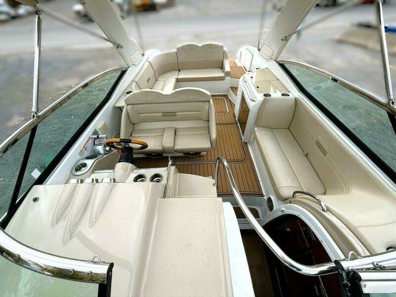 TIME OFF 31ft Formula Yacht For Sale