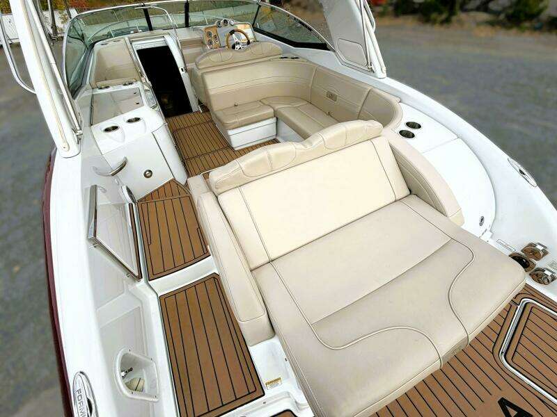 TIME OFF 31ft Formula Yacht For Sale
