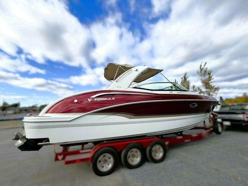 TIME OFF 31ft Formula Yacht For Sale