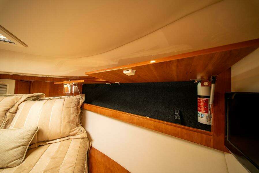 Noble One 50ft Riviera Yacht For Sale