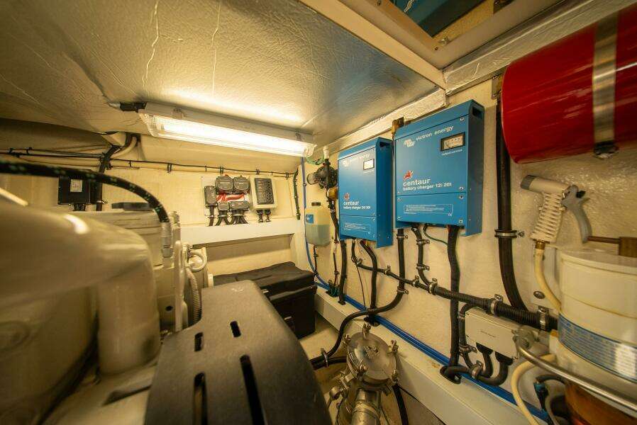 Noble One 50ft Riviera Yacht For Sale
