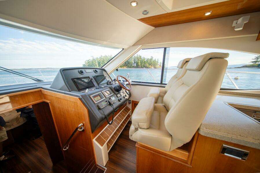 Noble One 50ft Riviera Yacht For Sale