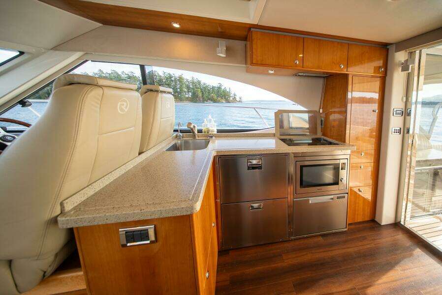Noble One 50ft Riviera Yacht For Sale
