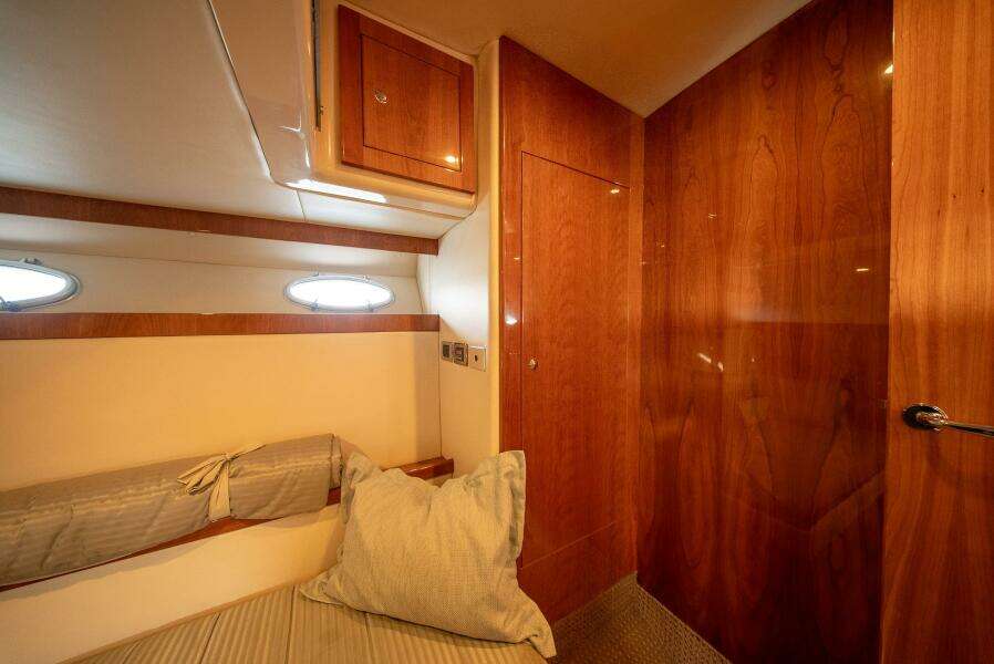 Noble One 50ft Riviera Yacht For Sale