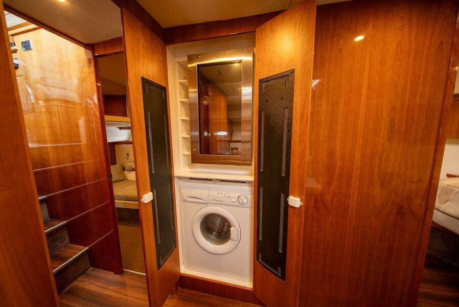 Noble One 50ft Riviera Yacht For Sale