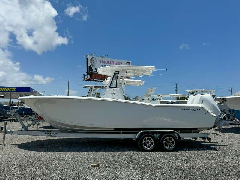 272 CC Adventure 27ft Tidewater Yacht For Sale