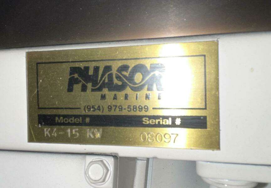 Rubber Ducky 48ft Hatteras Yacht For Sale