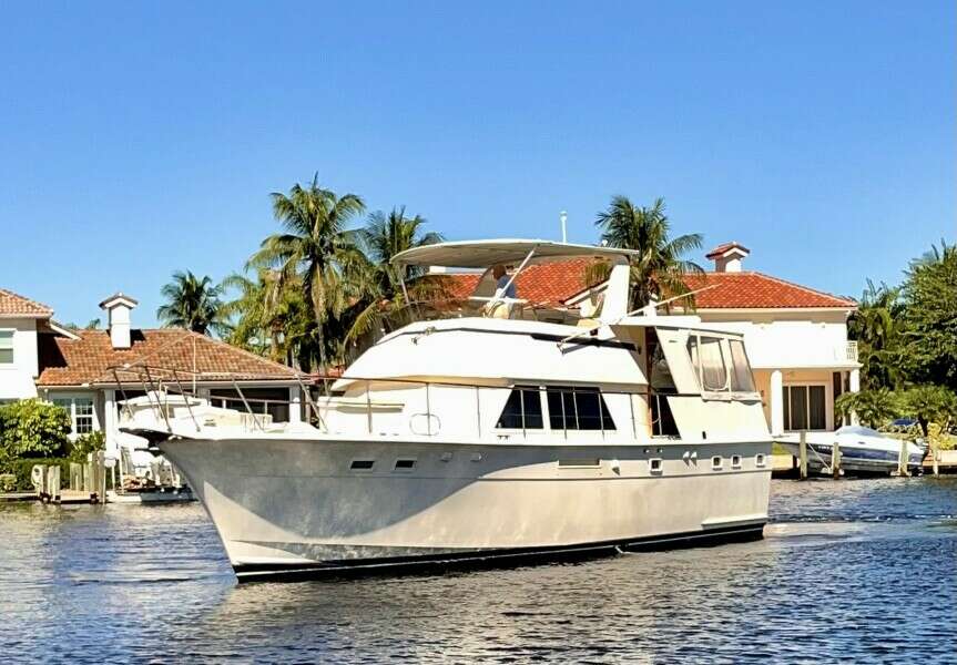 48ft Hatteras Yacht For Sale