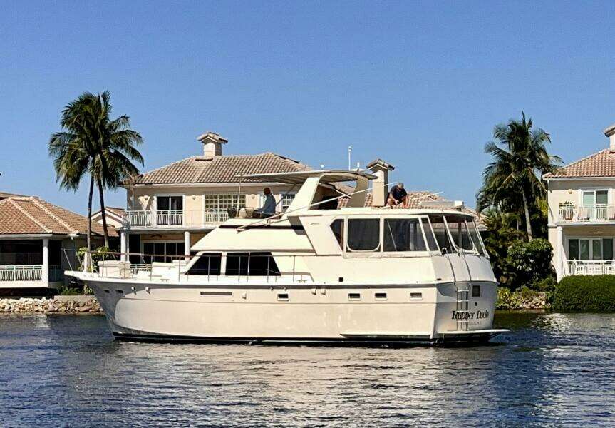 Rubber Ducky 48ft Hatteras Yacht For Sale