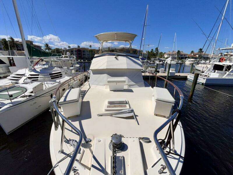 Rubber Ducky 48ft Hatteras Yacht For Sale