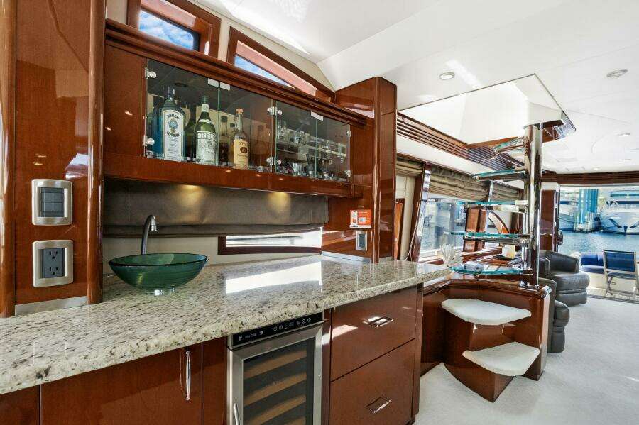 HER ENDEAVOUR 69ft Marquis Yacht For Sale