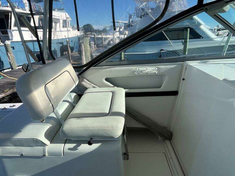 Equalizer 33ft Wellcraft Yacht For Sale Equalizer 33ft Wellcraft Yacht For Sale