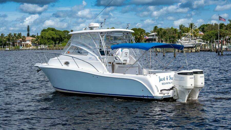 Just 4 Fun 32ft Pro Line Yacht For Sale
