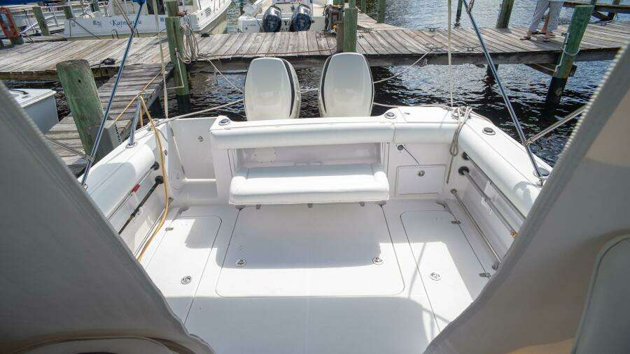 Just 4 Fun 32ft Pro Line Yacht For Sale