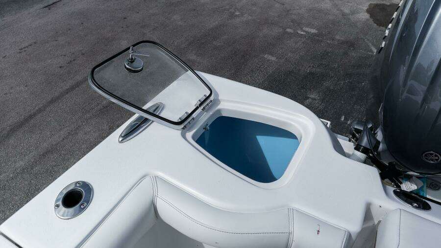 256 CC Adventure 25ft Tidewater Yacht For Sale