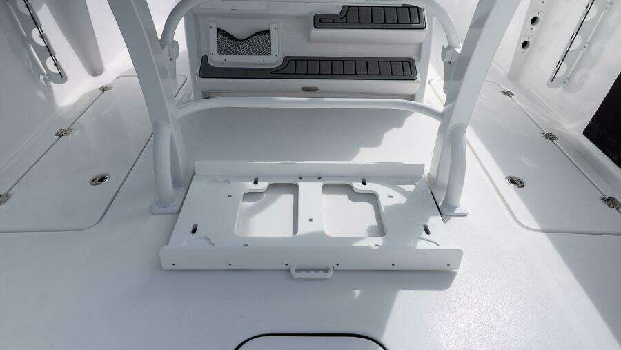 256 CC Adventure 25ft Tidewater Yacht For Sale