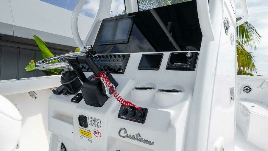 256 CC Adventure 25ft Tidewater Yacht For Sale