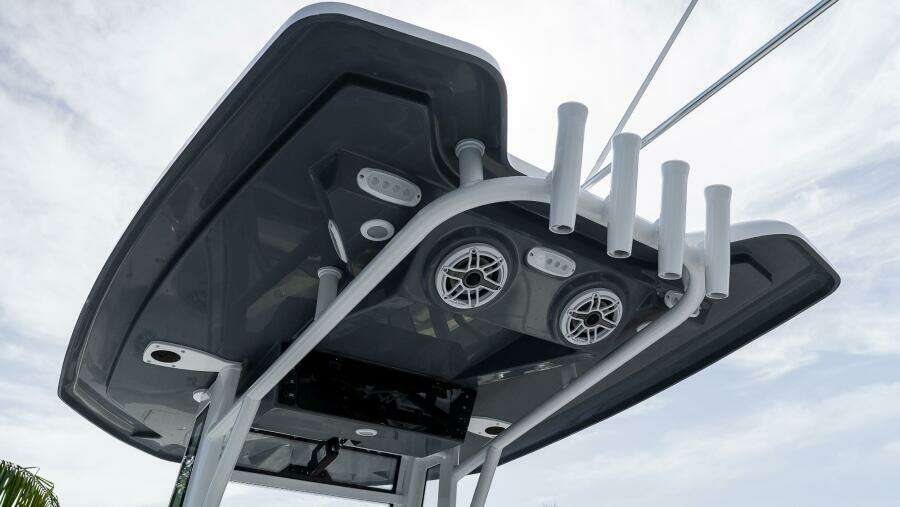 256 CC Adventure 25ft Tidewater Yacht For Sale