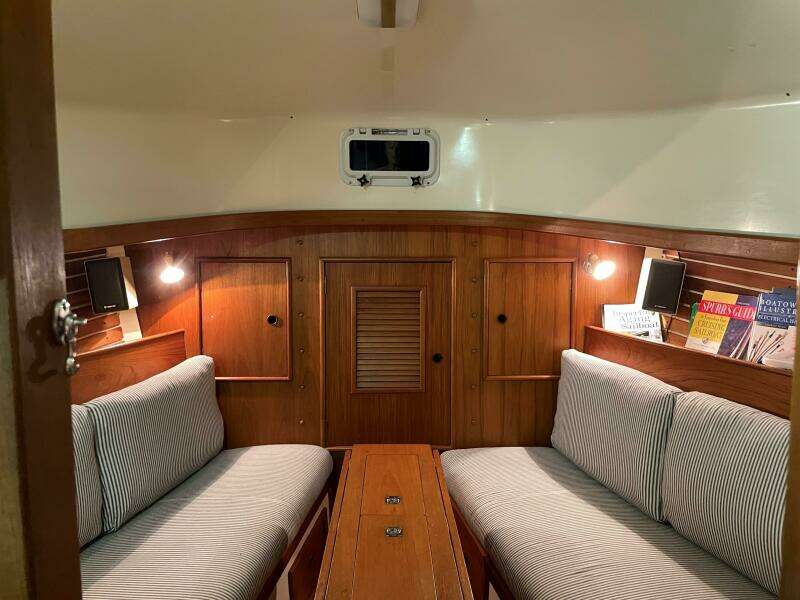 Ella E 26ft Hinterhoeller Yacht For Sale