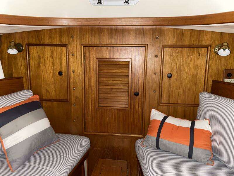 Ella E 26ft Hinterhoeller Yacht For Sale