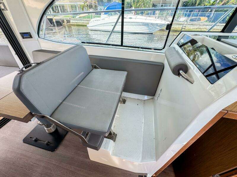 36ft Beneteau Yacht For Sale