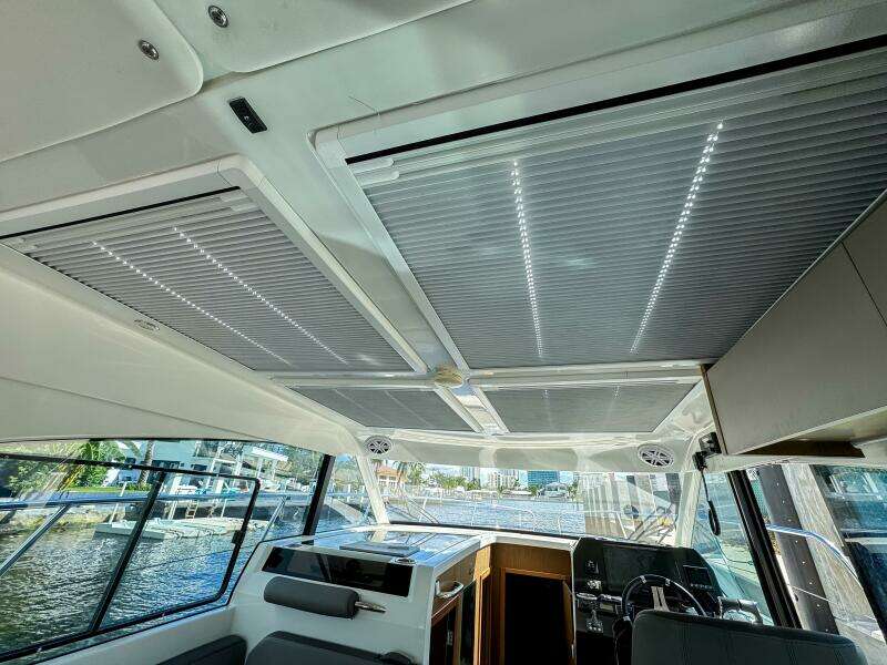 36ft Beneteau Yacht For Sale