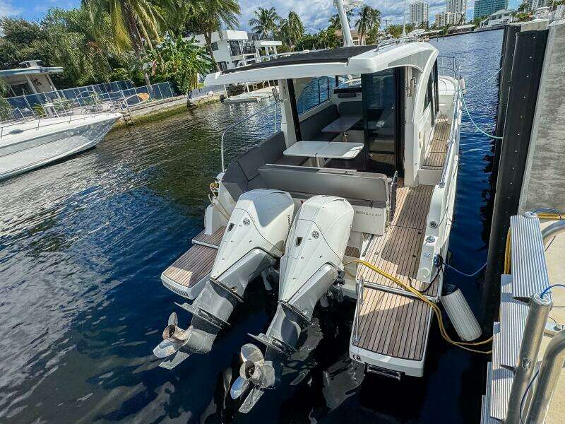36ft Beneteau Yacht For Sale