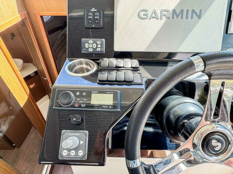 36ft Beneteau Yacht For Sale