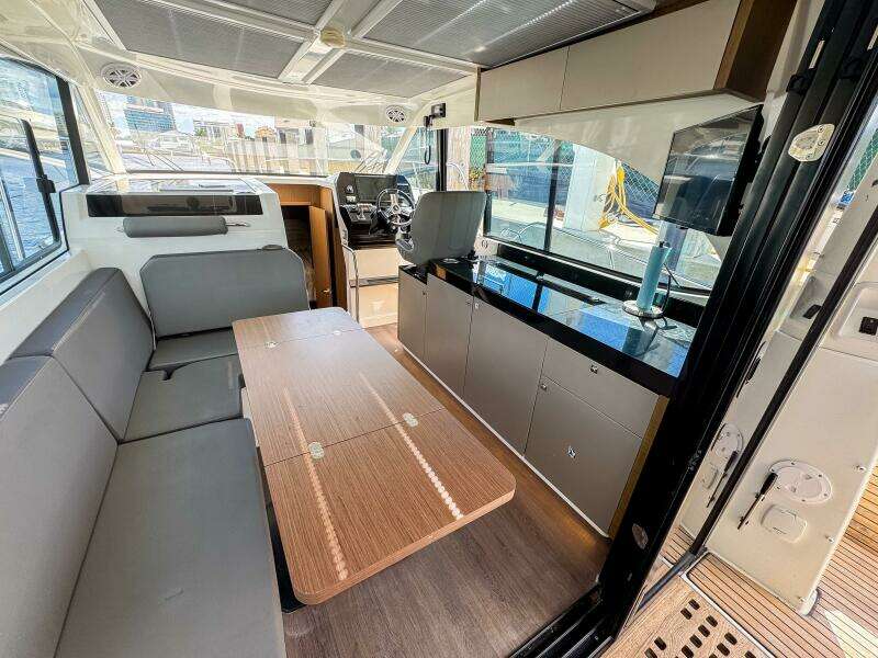 36ft Beneteau Yacht For Sale