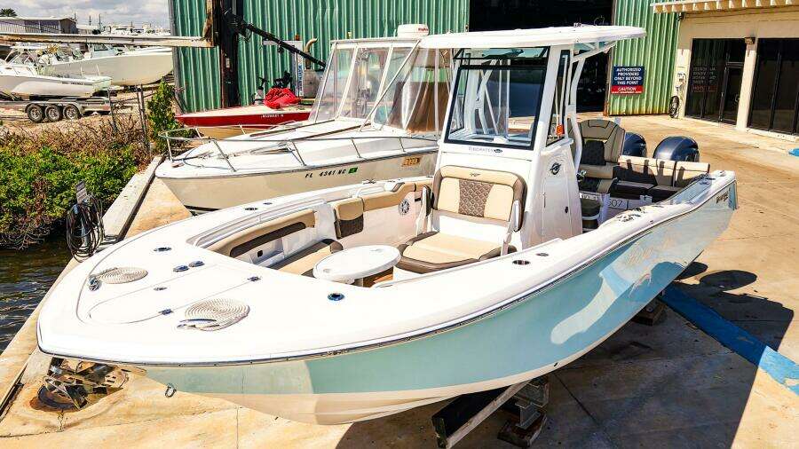 25ft Tidewater Yacht For Sale