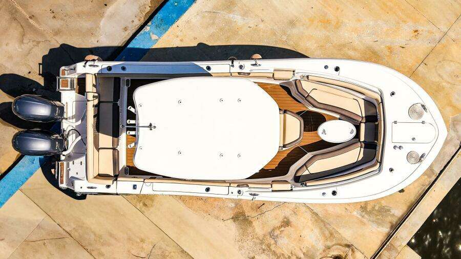 25ft Tidewater Yacht For Sale
