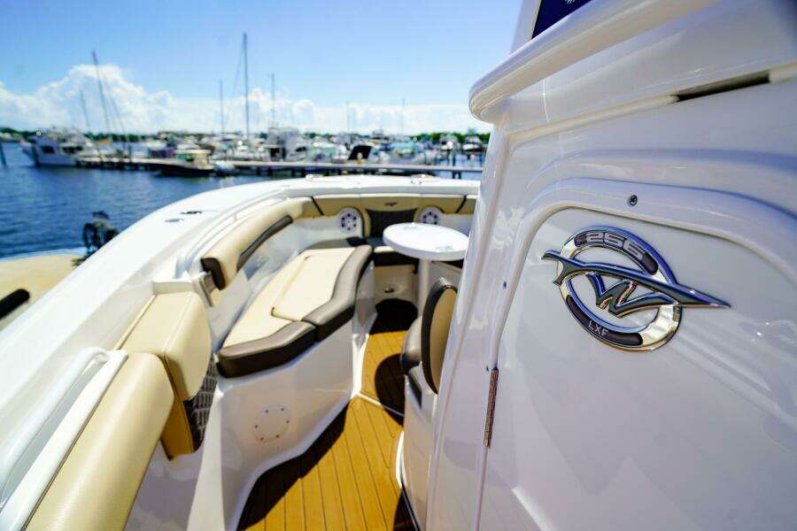 25ft Tidewater Yacht For Sale