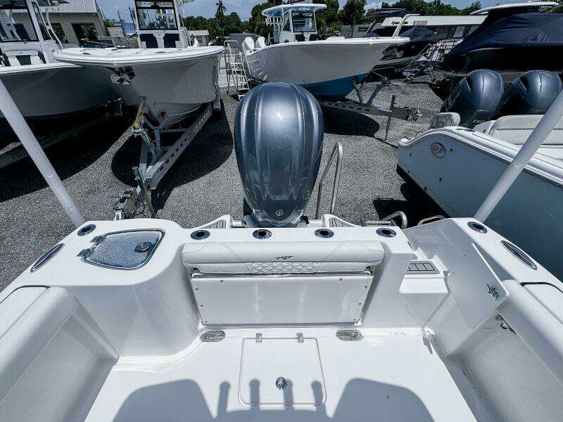 232 CC Adventure 23ft Tidewater Yacht For Sale