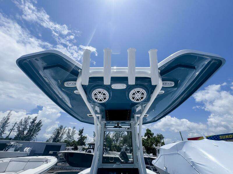 232 CC Adventure 23ft Tidewater Yacht For Sale